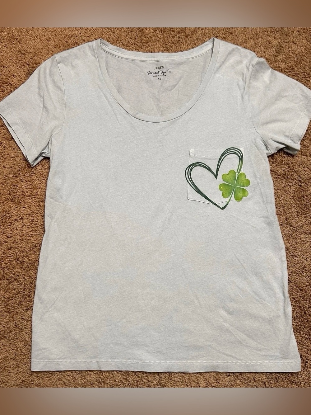 St Patrick’s Day Handmade Shamrock Heart Graphic on Light Gray J Crew T-Shirt XS